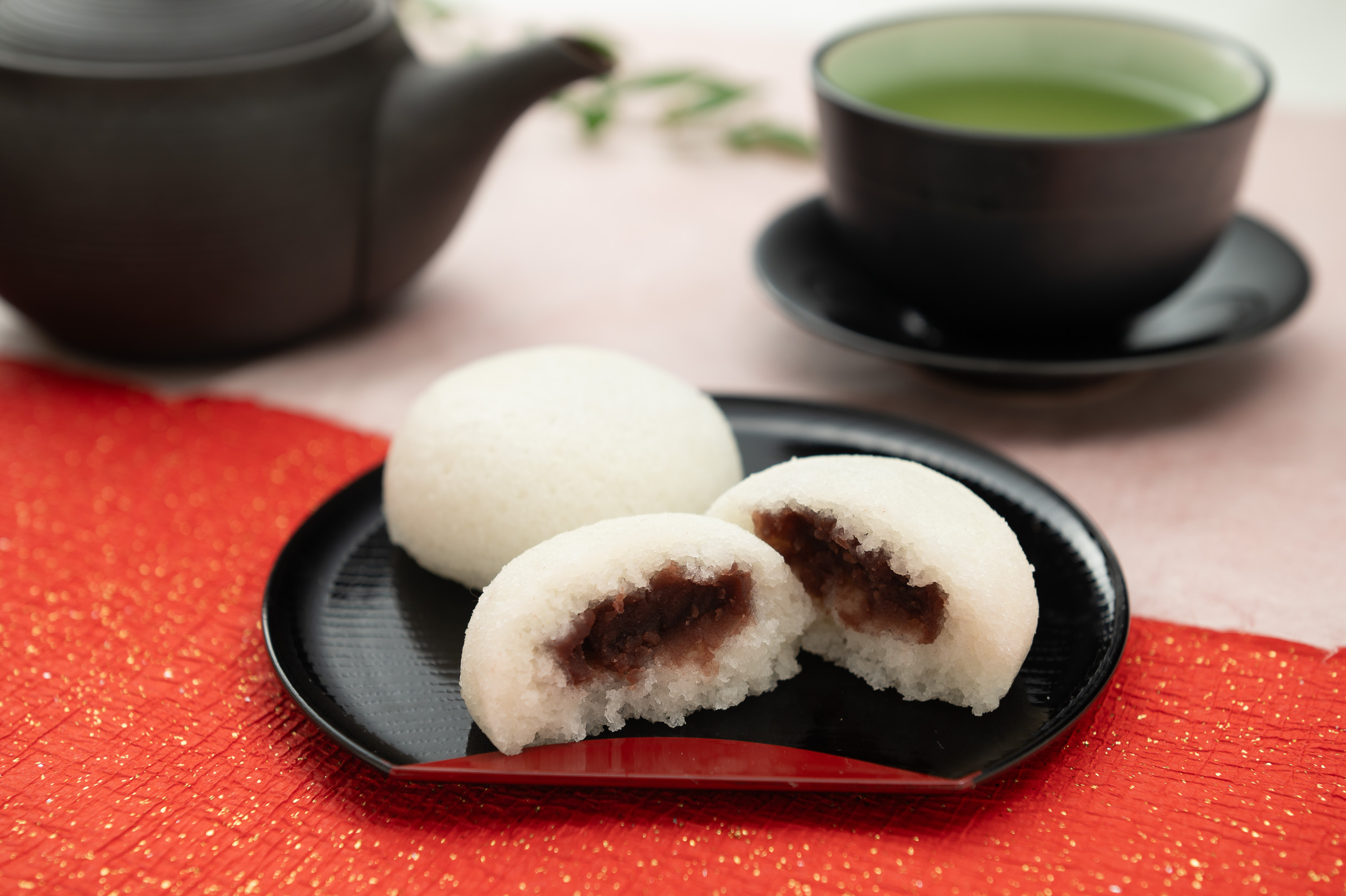 かるかんとかるかん饅頭の違いとは？ 鹿児島銘菓の形・中身・歴史から整理する